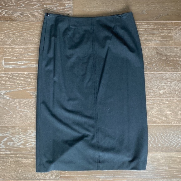 DKNY Two Piece Skirt Suit | Gray | 12. - Picture 10 of 14